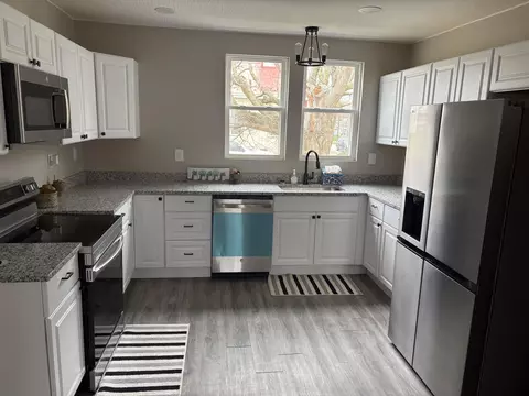 Kitchen - 309 E Mark St, Marion, OH 43302 photo 1 of 3