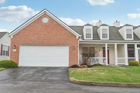 5967 Naughten Pond Dr, Columbus, OH 43213