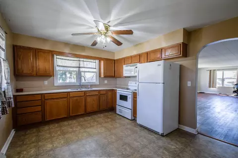 616 E Lawn Ave, Urbana, OH 43078