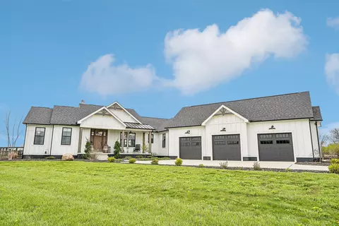 7611 State Rte 762, Orient, OH 43146