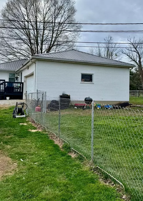 11430 Gay St, Laurelville, OH 43135 photo 6