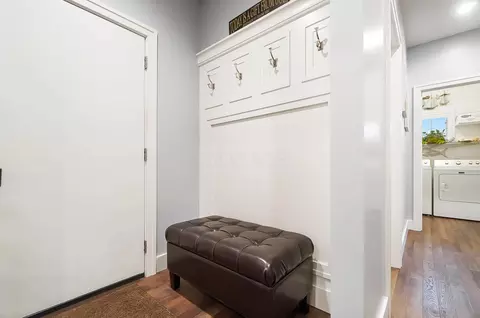 Entry Way - 103 Thomaston Trl, Springfield, OH 45503 photo 4 of 5