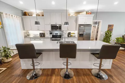 Kitchen - 103 Thomaston Trl, Springfield, OH 45503 photo 1 of 7