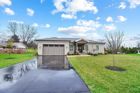 Exterior - 103 Thomaston Trl, Springfield, OH 45503 photo 3 of 20
