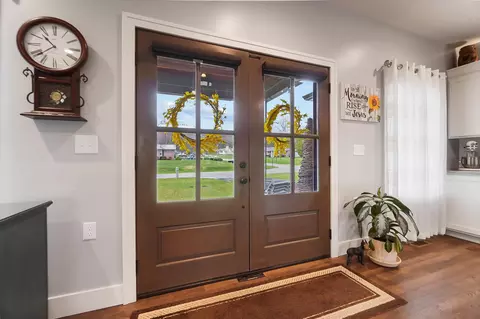 Entry Way - 103 Thomaston Trl, Springfield, OH 45503 photo 5 of 5