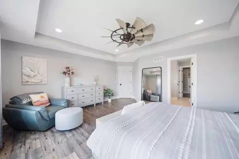 Bedroom - 4454 Robert Ct, Powell, OH 43065 photo 2 of 5