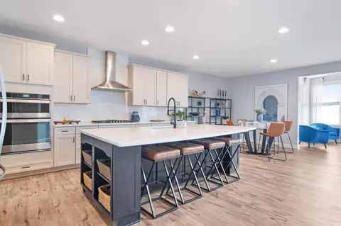 Kitchen - 4454 Robert Ct, Powell, OH 43065 photo 2 of 7