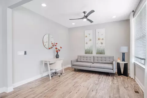Entry Way - 4454 Robert Ct, Powell, OH 43065 photo 2 of 13
