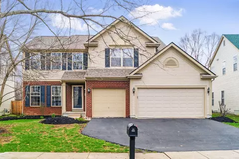 8030 Lazelle Woods Dr, Westerville, OH 43081