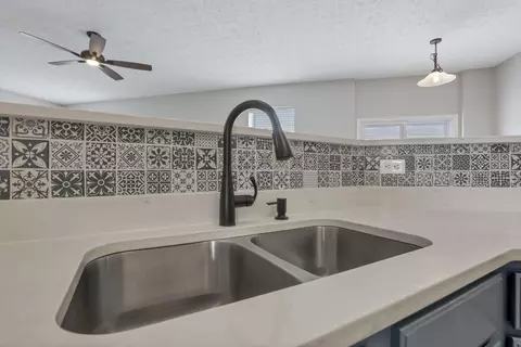 Kitchen - 345 Trail E, Pataskala, OH 43062 photo 5 of 5