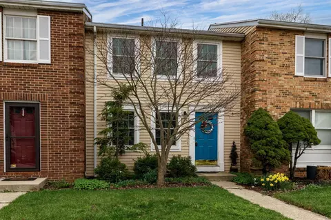 3034 Colony Ln, Springfield, OH 45503