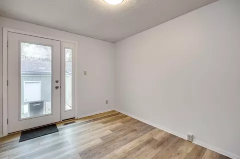 Entry Way - 3034 Colony Ln, Springfield, OH 45503 photo 2 of 2