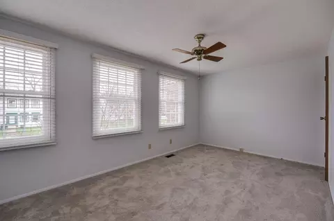 Bedroom - 3034 Colony Ln, Springfield, OH 45503 photo 2 of 5
