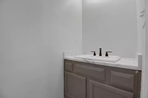Bath - 2169 Amarillo Ave, Springfield, OH 45503 photo 1 of 2