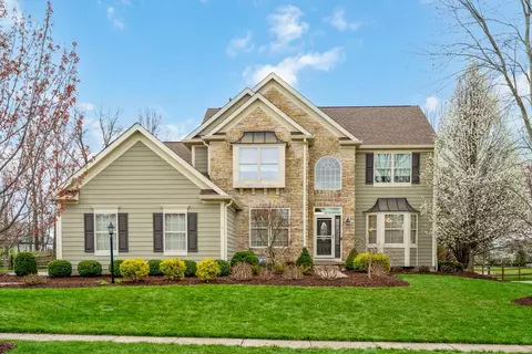 9479 Creighton Dr, Powell, OH 43065