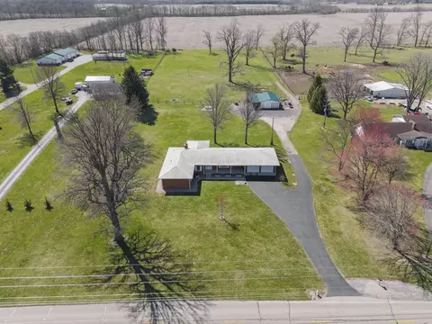 4529 Bell Station Rd, Circleville, OH 43113 photo 2