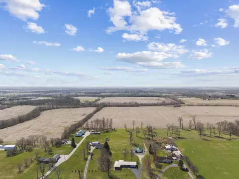 4529 Bell Station Rd, Circleville, OH 43113 photo 41