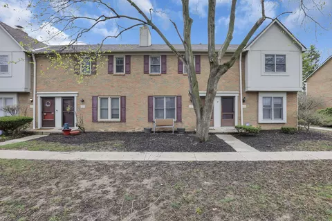 5313 Berrywood Dr, Columbus, OH 43220