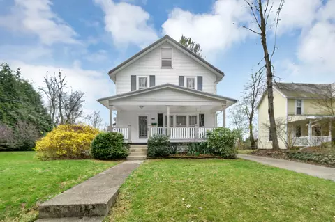 433 W Maple St, Granville, OH 43023