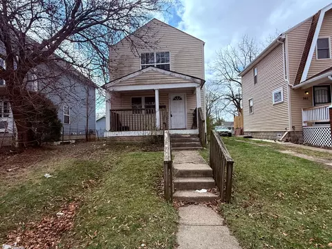 945 E 15th Ave, Columbus, OH 43211