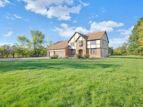 2520 Mccutcheon Rd, Columbus, OH 43219