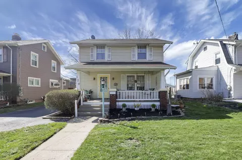 129 N 21st St, Newark, OH 43055
