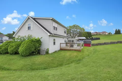 335 Mae St, Logan, OH 43138 photo 7