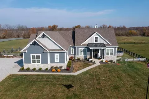 1071 Rich Hill Rd, Centerburg, OH 43011