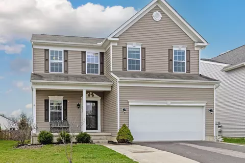 6359 Oak Trail Dr, Galloway, OH 43119