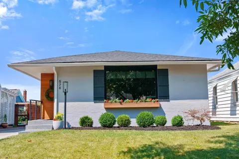 576 E Jeffrey Pl, Columbus, OH 43214