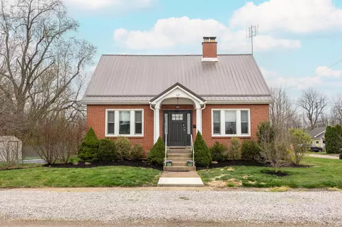 10 Maplewood Ave, Mount Vernon, OH 43050