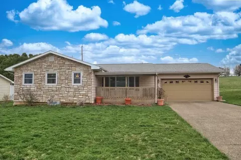 5 Upland Ter, Mount Vernon, OH 43050