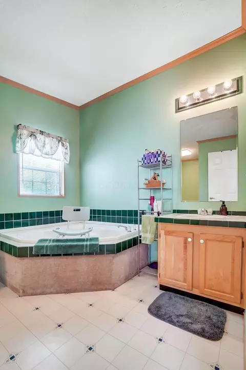 6766 Garlough Rd, Springfield, OH 45502 photo 30