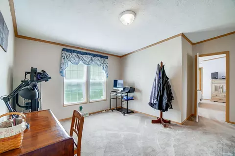 6766 Garlough Rd, Springfield, OH 45502 photo 24