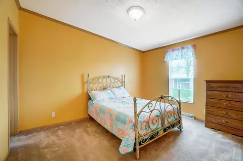 6766 Garlough Rd, Springfield, OH 45502 photo 37
