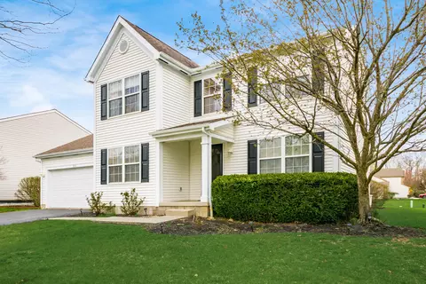 395 Streamwater Dr, Blacklick, OH 43004
