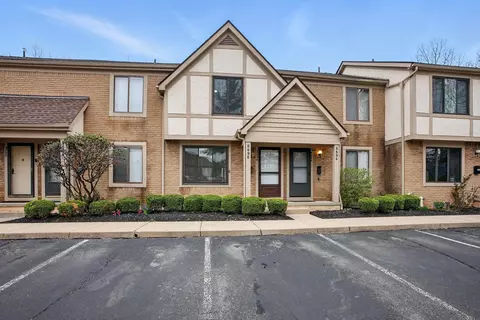 Exterior - 5696 Great Hall Ct, Columbus, OH 43231 photo 1 of 6