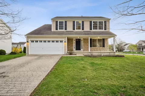 6888 Mac Dr, Canal Winchester, OH 43110