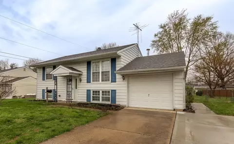 2137 W Mulberry St, Lancaster, OH 43130