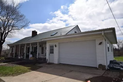 4358 S Elm Tree Rd S, Saint Paris, OH 43072