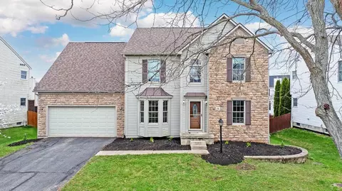 841 Lone Rise Dr W, Marysville, OH 43040