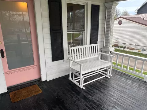 237 Windsor St, Marion, OH 43302 photo 2