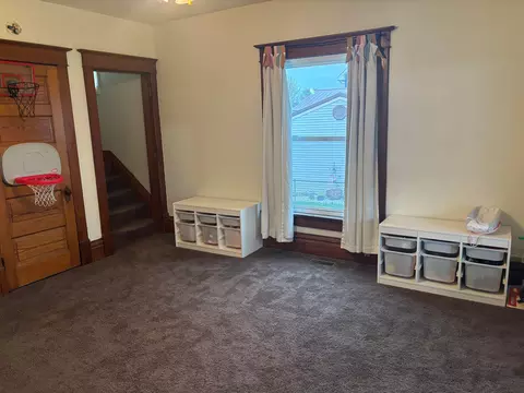 237 Windsor St, Marion, OH 43302 photo 3