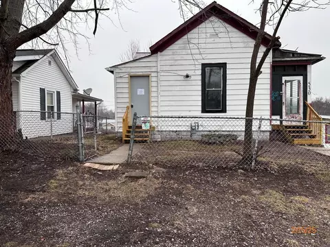 530 Harrison St, New Lexington, OH 43764