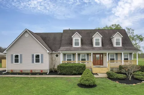 6769 Ludwig Dresback Rd, Circleville, OH 43113