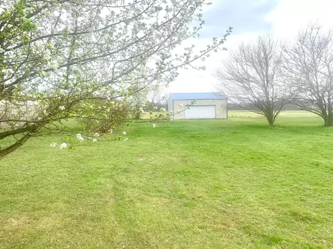 Exterior - 6769 Ludwig Dresback Rd, Circleville, OH 43113 photo 16 of 16