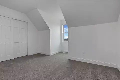 Bedroom - 6769 Ludwig Dresback Rd, Circleville, OH 43113 photo 6 of 10