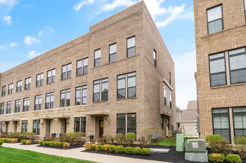 984 Pullman Pl, Columbus, OH 43212