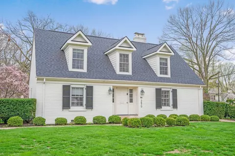 2670 Wexford Rd, Columbus, OH 43221