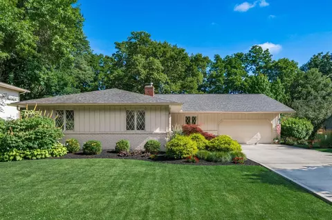 1546 Oakview Dr, Columbus, OH 43235